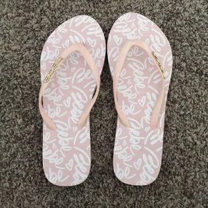 NWOT Bebe Special Edition Pink & White Flip Flops